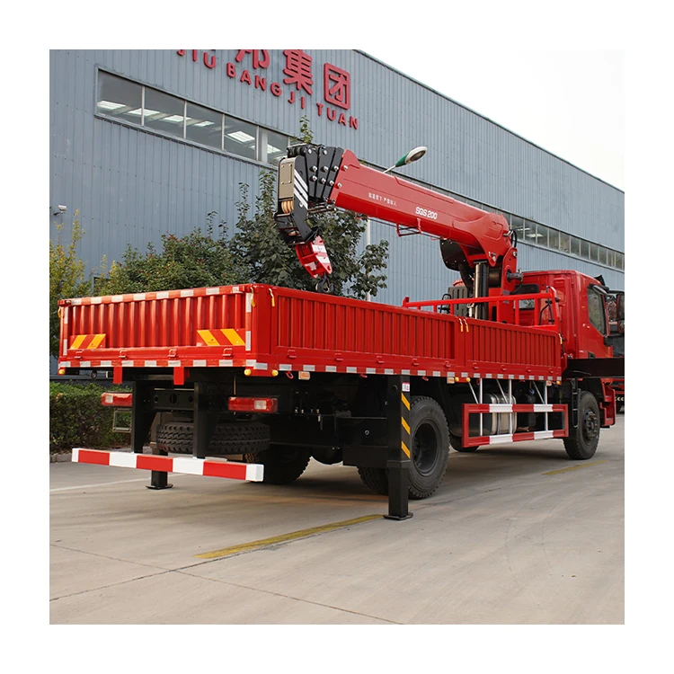 The Maximum Lifting Weight Of 20 Tons Mobile Wheeled Truck Crane Is Used For Logistics Lifting
