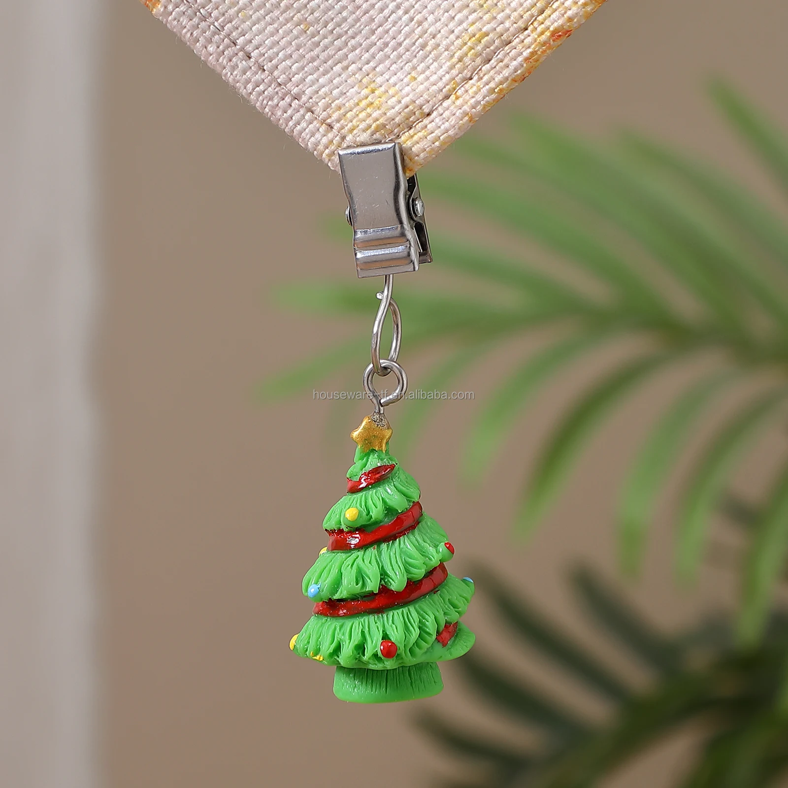 Twofish Home Christmas Trees Shaped Table Cover Clips Set of 4 100% Handicraft Xmas Trees Tablecloth Clips Pack of 4