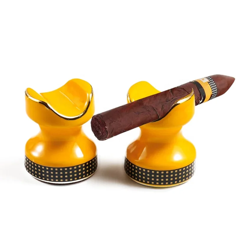 Custom Travel ashtray Smoking Accessories Portable Ceramic cigar stand Ashtray cigarette holder