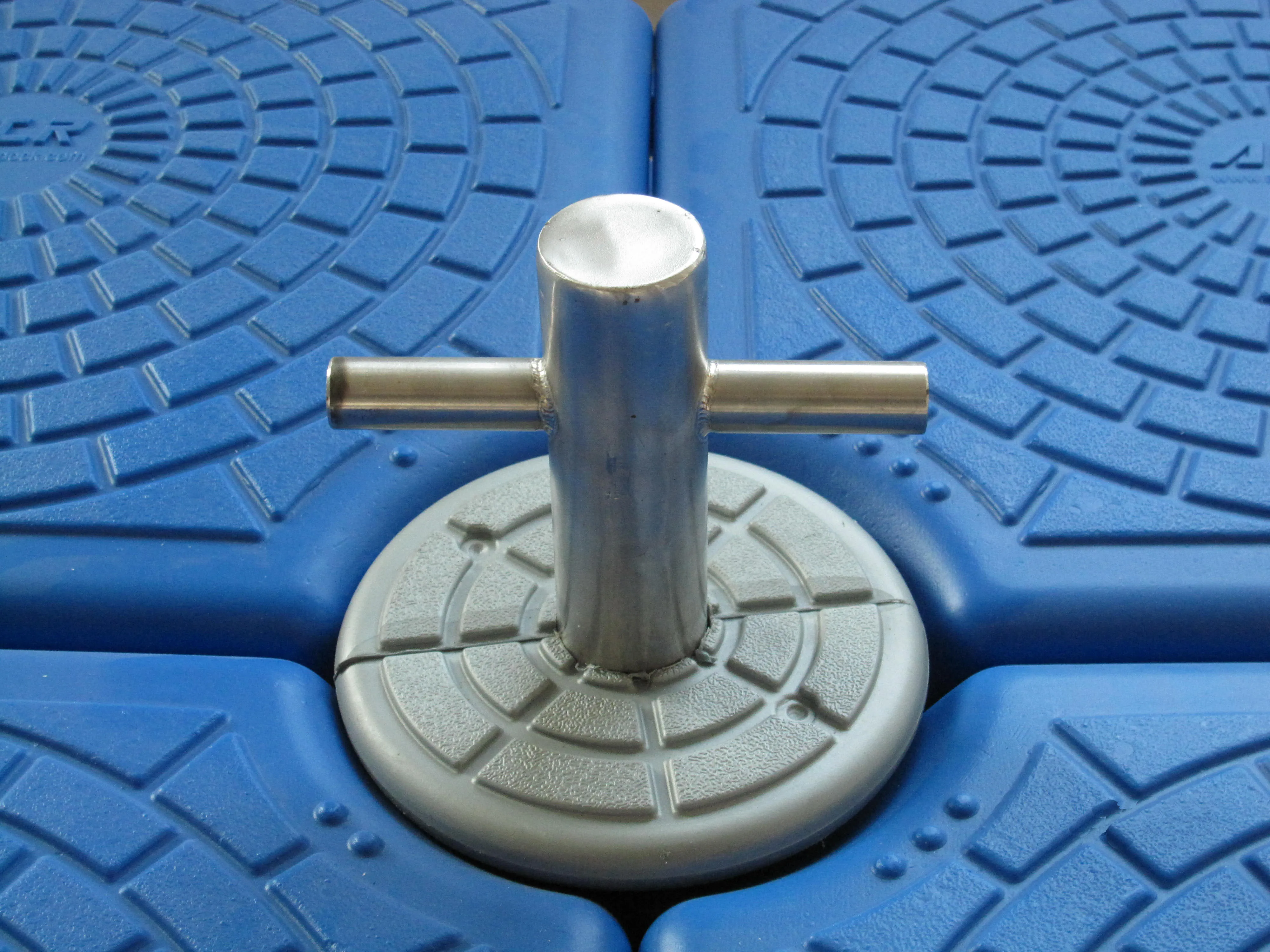 Adjustable plastic floating water platform pontoon hexagonal swimming pool floating platform