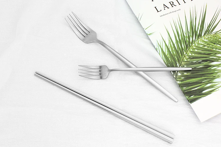 
Amazon Top Seller Home Hotel Stainless Steel 18/10 Dinner Knife Fork Spoon Flatware Silverware for Wedding Cutlery Set 