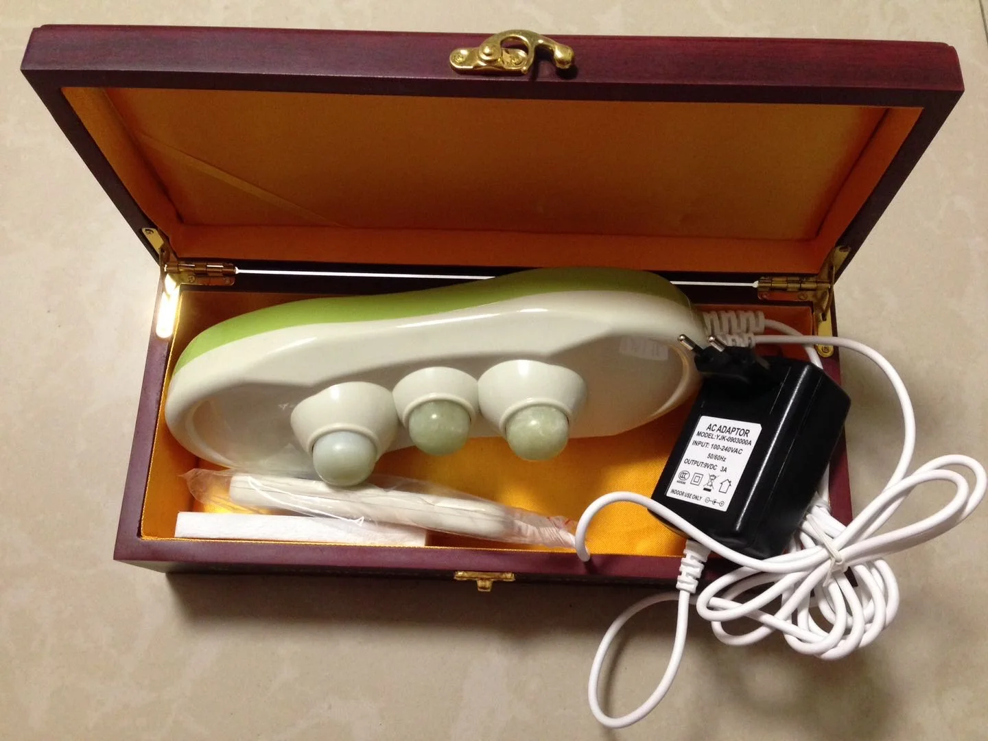 Jade ion far infrared heating handy massager Thermal therapy apparatus vibration 9 ball jade projector