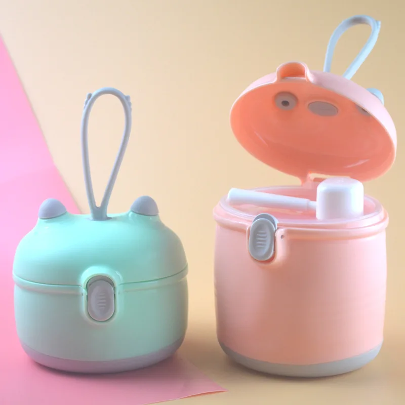 Portable Baby Formula Dispenser New BPA Free Travel With Scoop Milk Powder Container Food Storage Cup