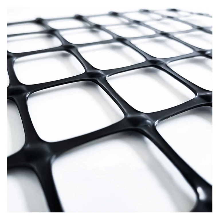 Newest design top quality welding steel plastic composite earthwork extruded geogrid