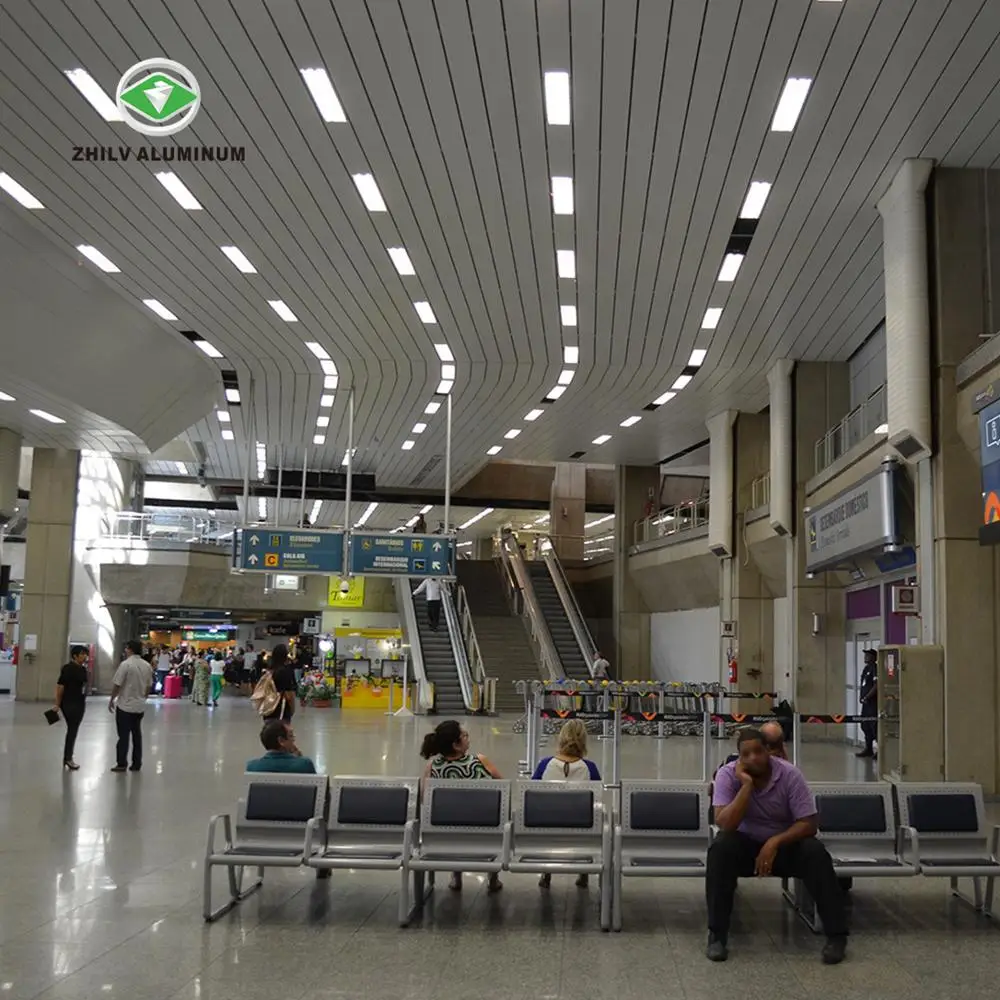 
aluminum strip ceiling Applicable to hotels, airports, hospitals.what app +86 13926241491 