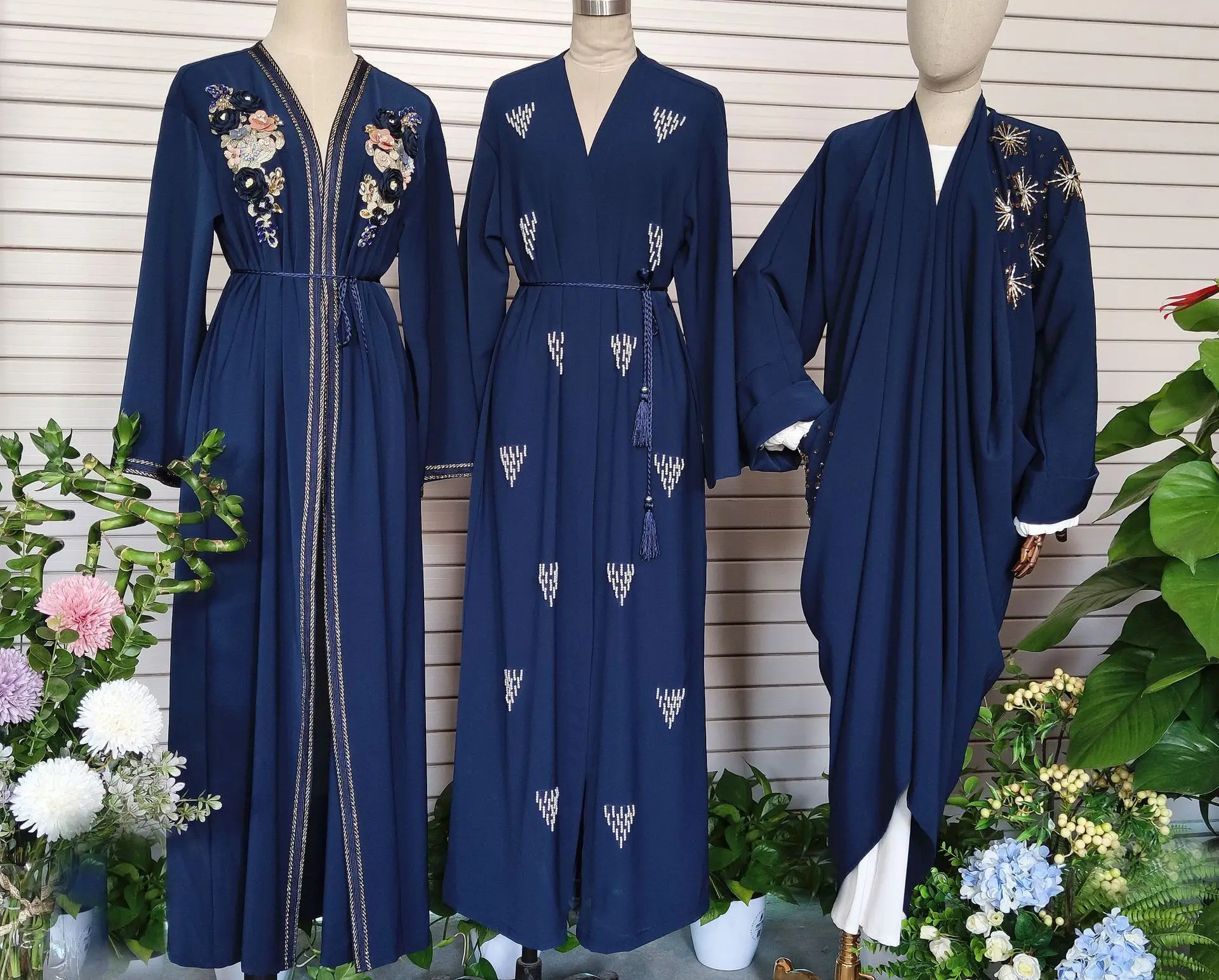 SIPO EID Dubai Abaya Wholesale Beading And Embroidery Design Linen Fabric Abaya Dubai Islam Clothing