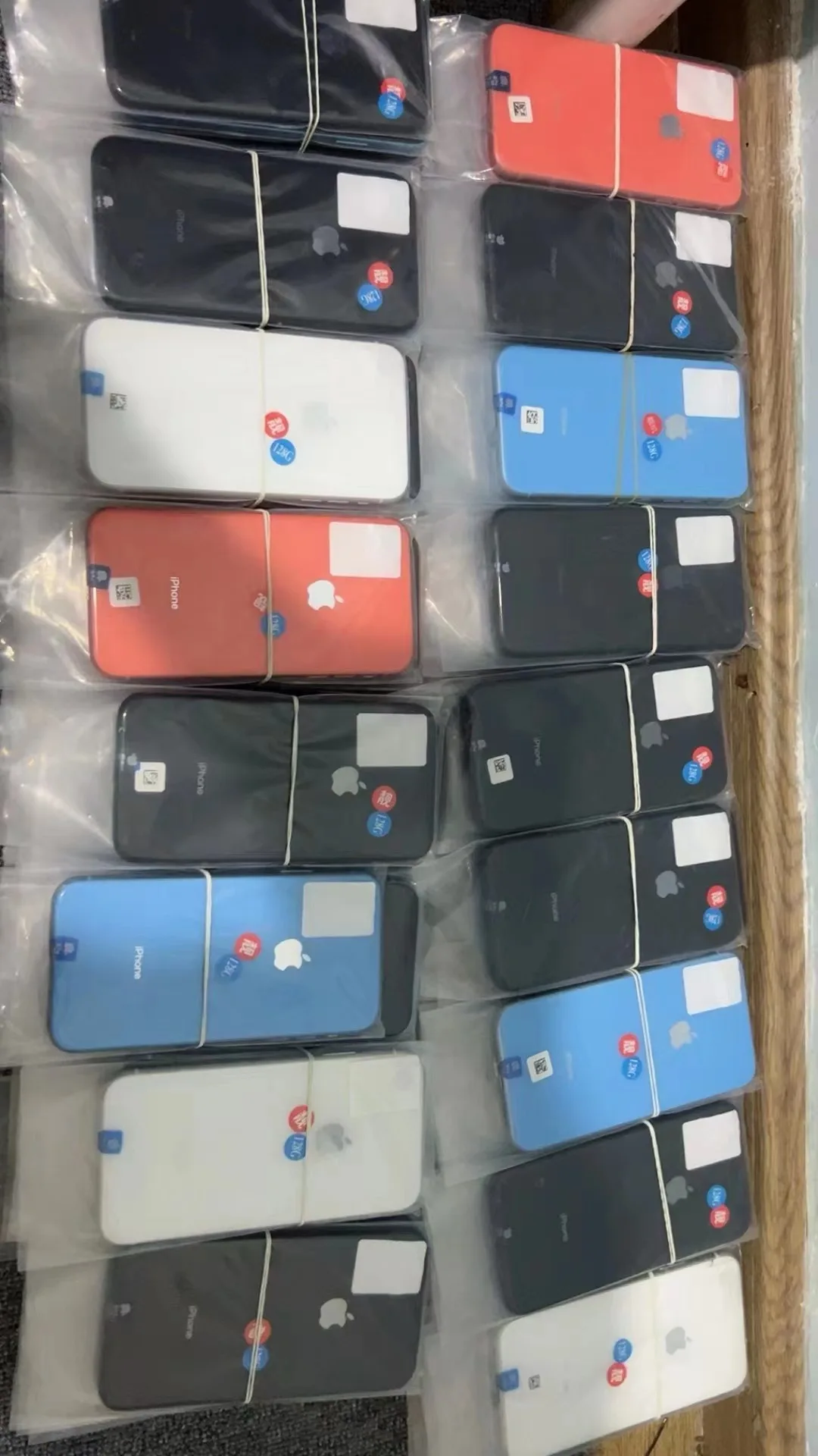 Wholesale cheap 4G smartphones XR 64GB 128GB 256GB  Original Dual SIM phone mobile phone