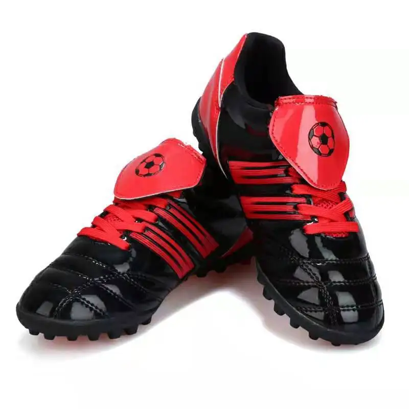 Customized Chuteira Men Football Boots Cleat Anti-slip Cozy Soccer Sports Shoes for Male