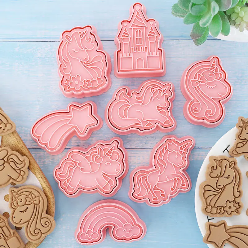 8PCS Cookie Cutters Plastic 3D Animals Dinosaur Cat Dog Fish Cartoon Biscuit Mold