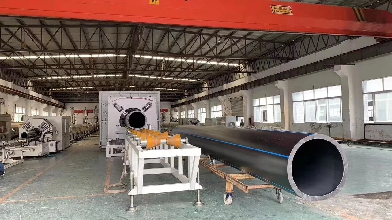 Good quality hdpe 160-315mm pipe line / 315-630mm HDPE pipe production line / hdpe pipe making machine