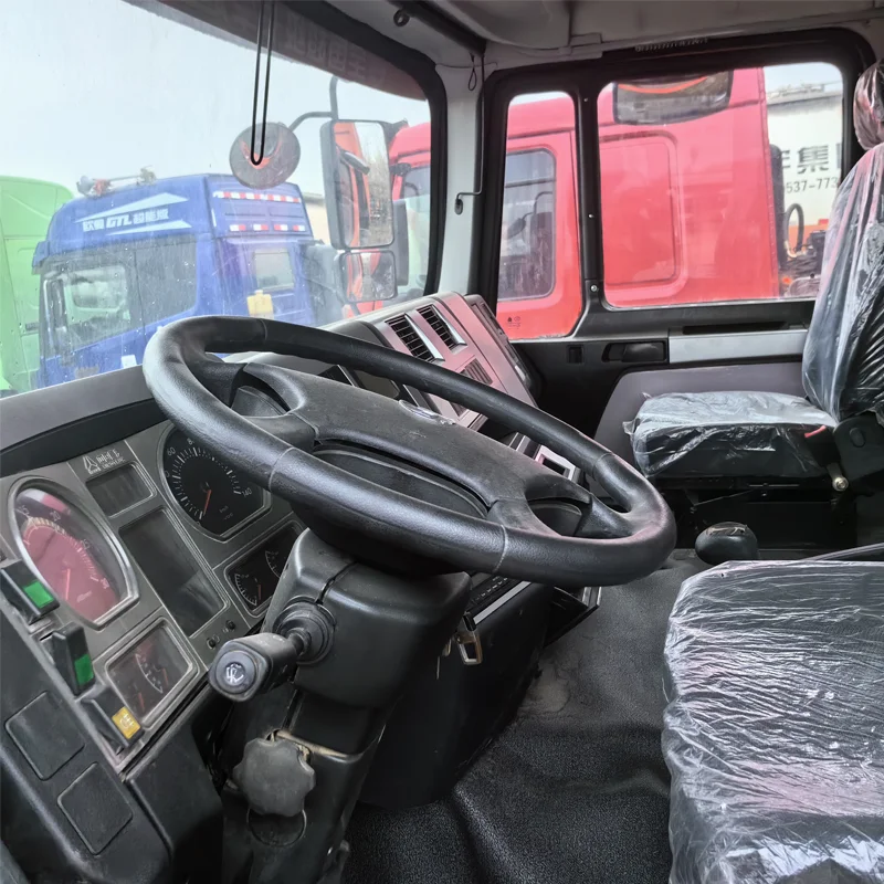 Shacman F3000 Delong 8x4 12-Wheel 40-50 tons 380hp LHD/RHD manual Used tipper truck Fast shipping