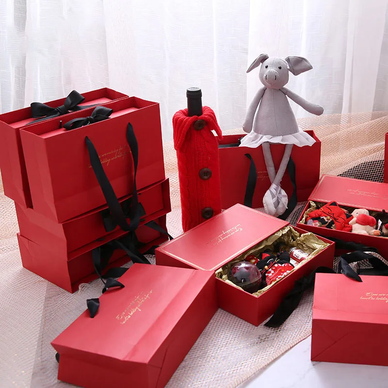 
Customized Logo Wholesale Large Hand-Held Butterfly Knot Drawing Box Flowers Drawing Gift Box 