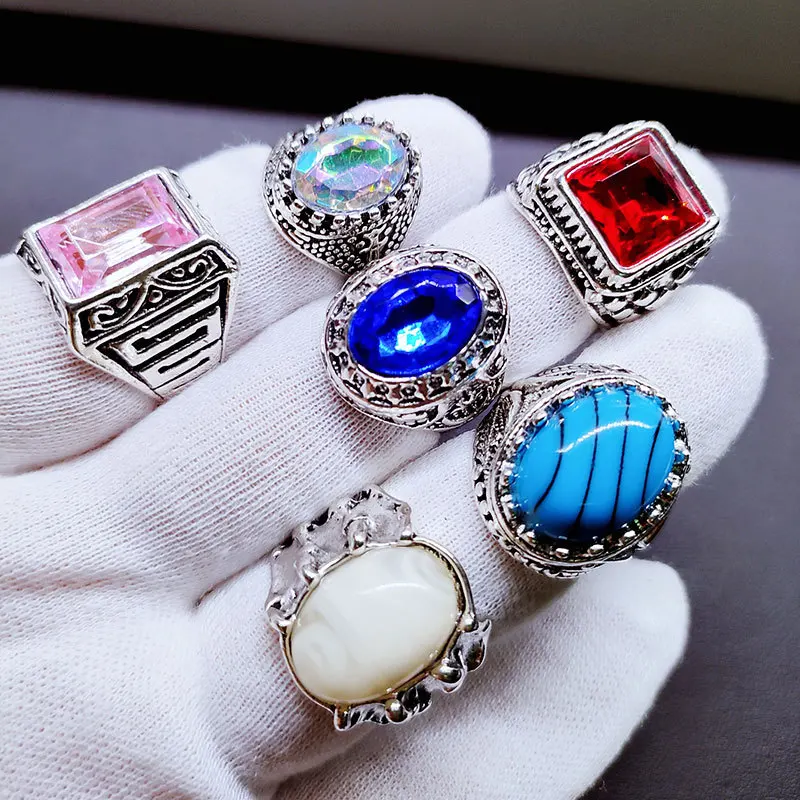 100PCS/Box Mix Style Silver Plated Gemstone Band Ring For Men Vintage Jewelry Geometric Engraved Colored Diamond Knuckle Rings