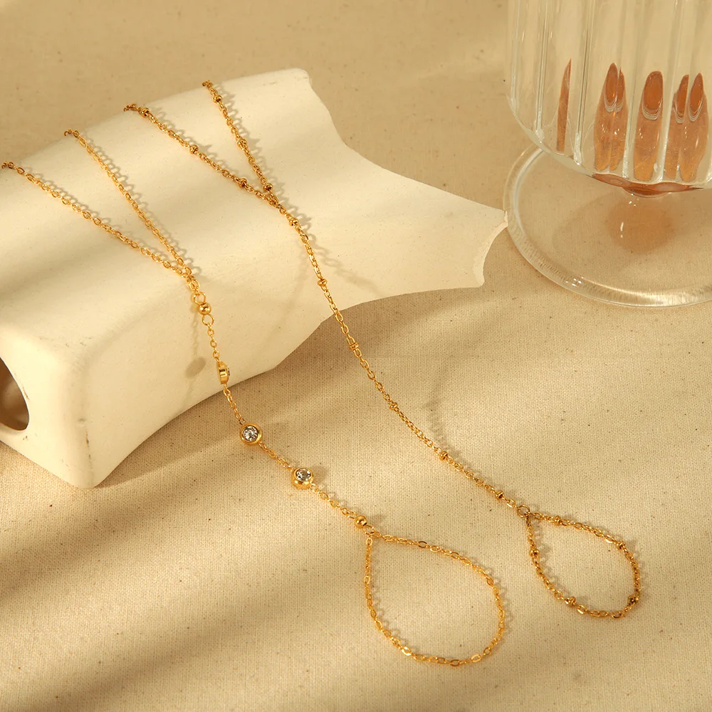 Fashion Stainless Steel Hand Bracelet Tarnish Free Waterproof 18k Gold Finger Chain
