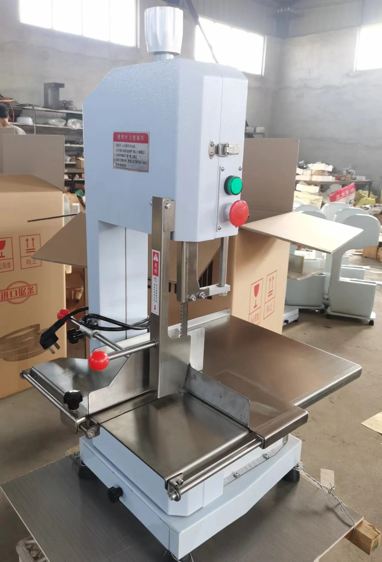 Commercial chicken bone cutting machine frozen meat goat band saw machine