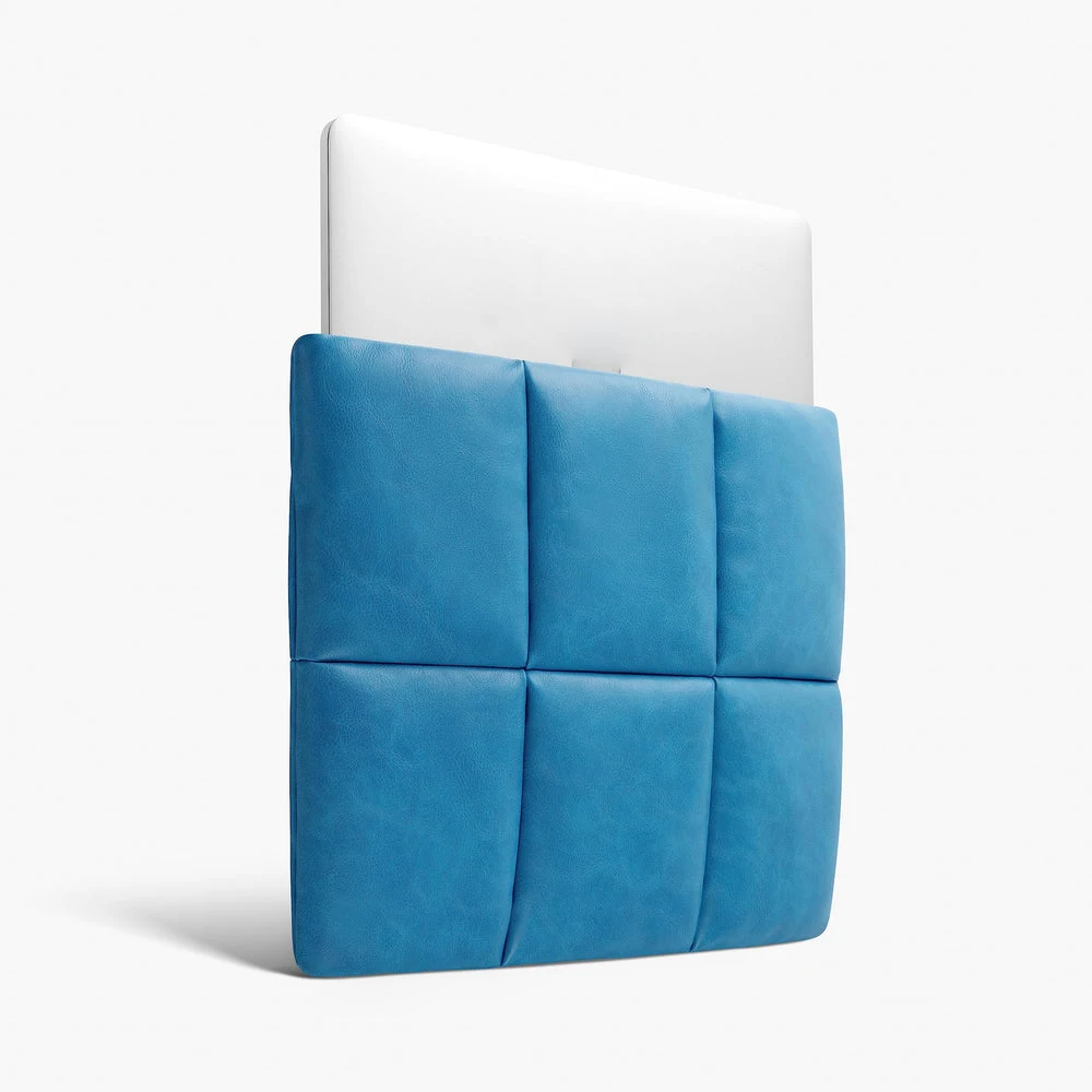 Custom Size Logo PU Leather Pillow Padded Quilted Magnetic Closure Laptop Tablet Protection Sleeve Pouch Bag