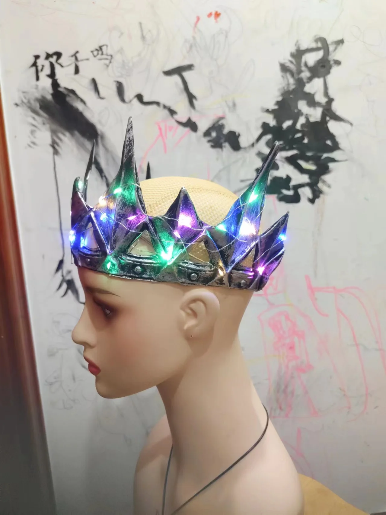 Adult Vintage Crown Headwear for Halloween Christmas & Birthday Parties Fancy Dress Accessories & King Costume Props