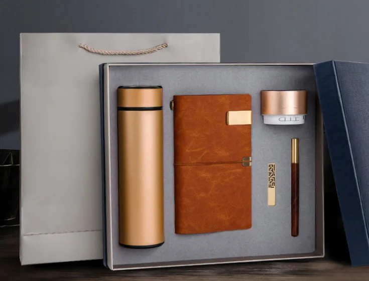 Корпоративный подарочный набор роскошный подарок рекламные товары ноутбук с зонтиком флэш-динамиком