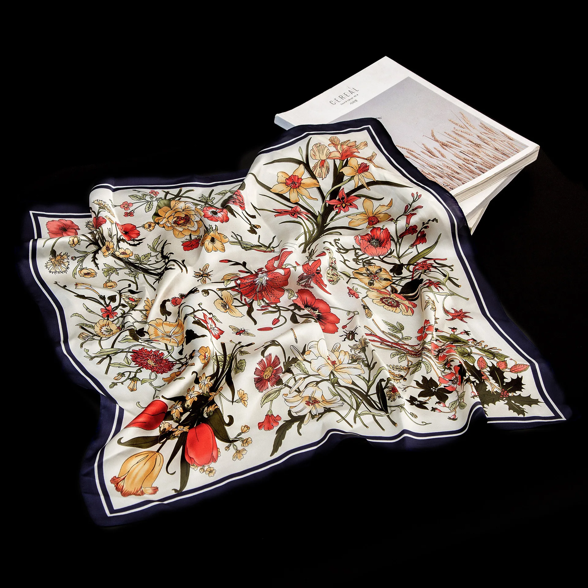 FIONA Custom New Classic Luxury Silk Printed Scarves Large Square Scarf Custom Ladies Wholesale High Quality Silk