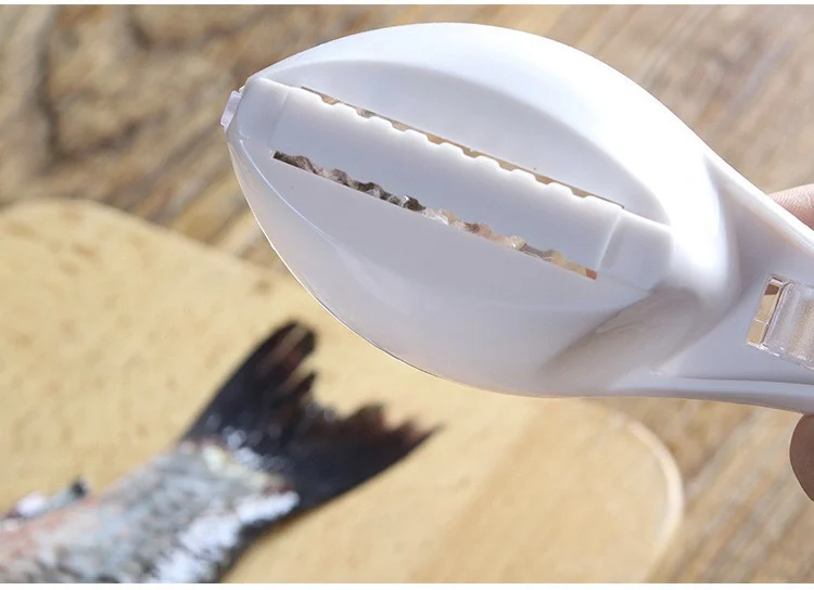 Kitchen Gadgets 2020 New Designs Cleaning Fish Skin Scraping Scales Planing Fish Scale Remover
