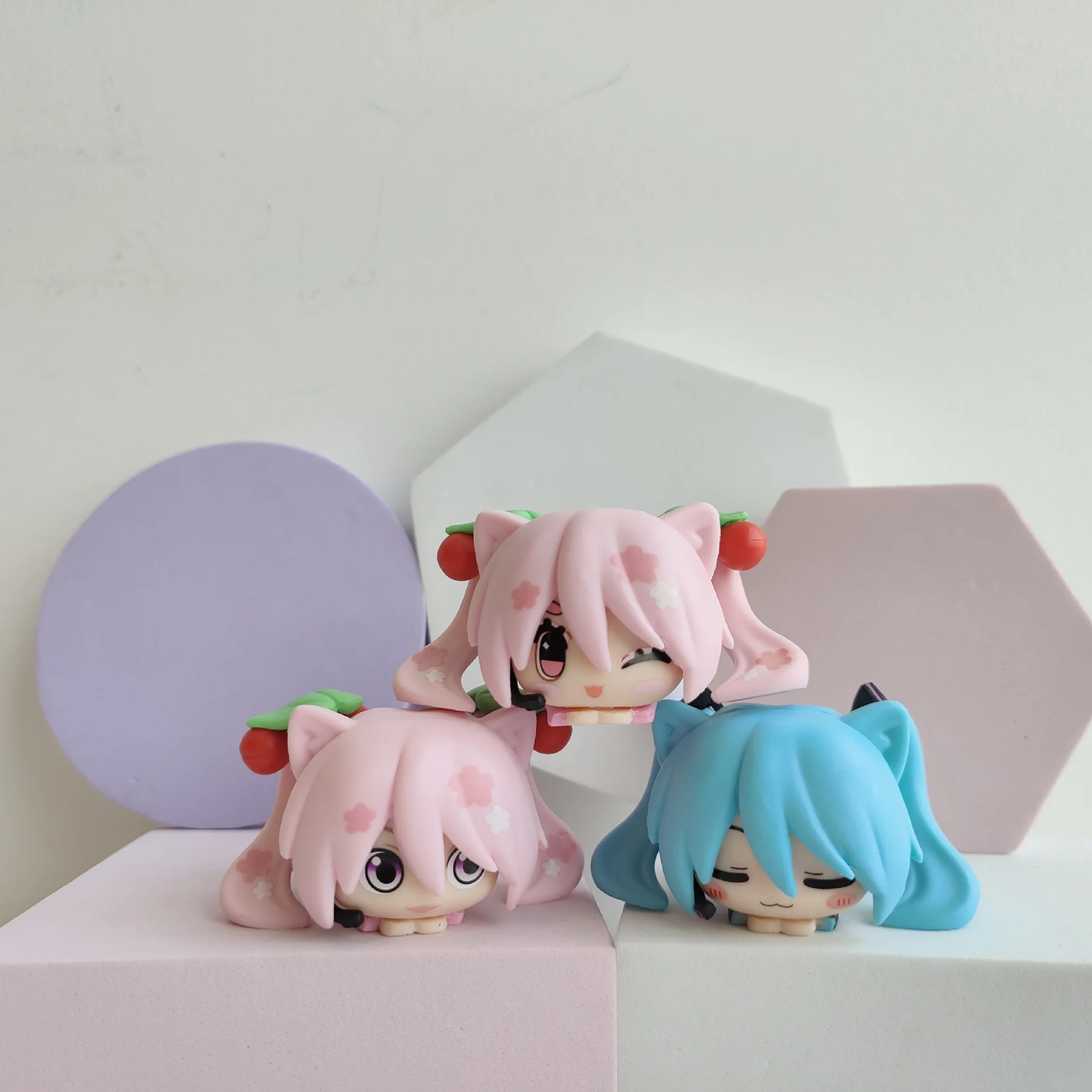 Anime 6 PCS/1Set Mini Virtual Singer Figure Kawaii Girl Doll PVC Collectible Model Toy Gift