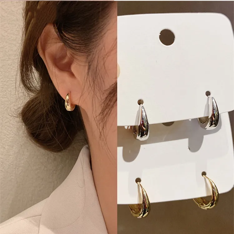 Elegant Temperament Simple Small Female Women Delicate Small High Grade Retro Metal Earrings For Gift
