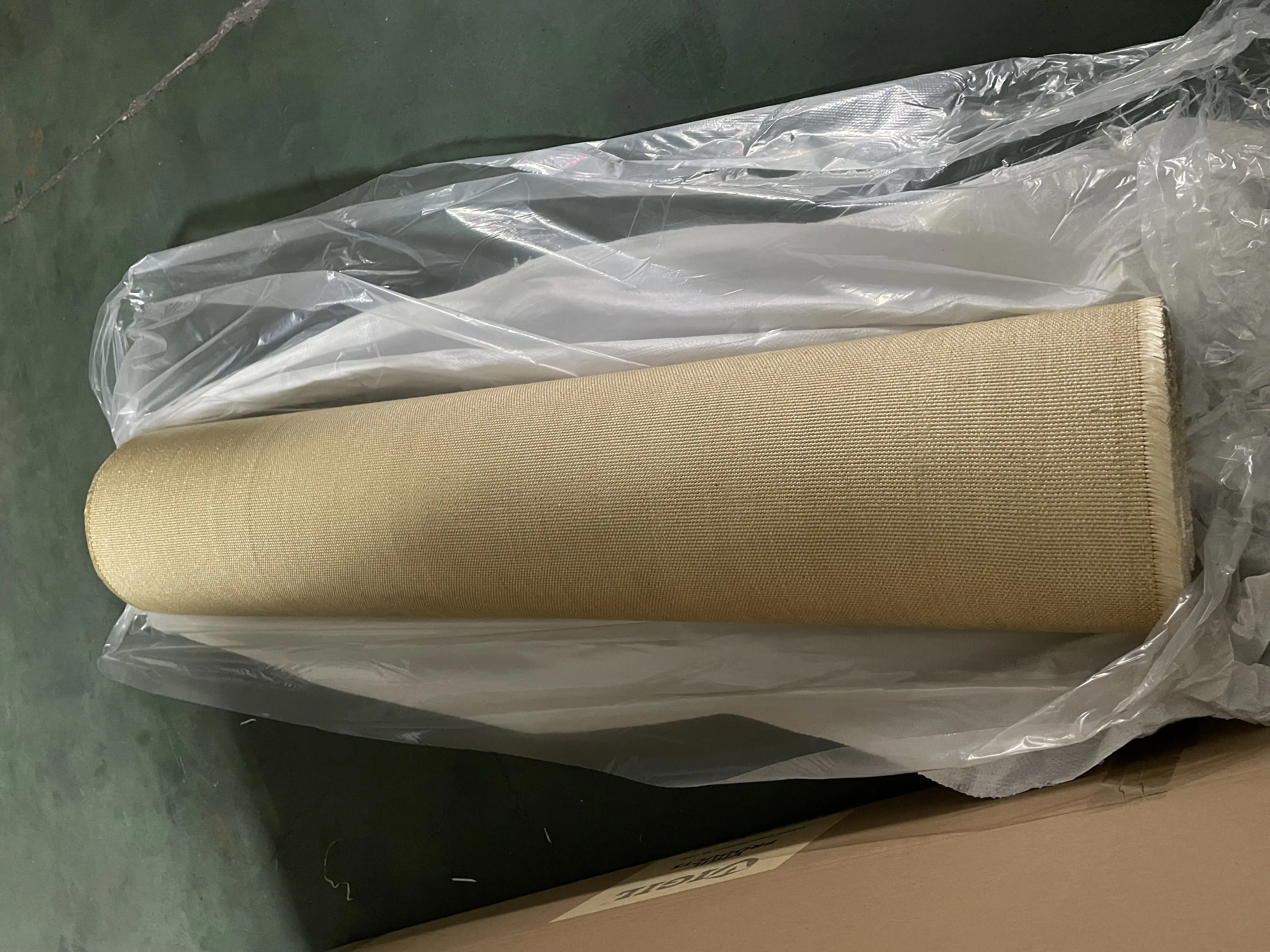 Огнеупорное сварочное одеяло из стекловолокна с покрытием Vermicul, производитель огнеупорных одеял для экстренного промышленного использования, Индивидуальный размер