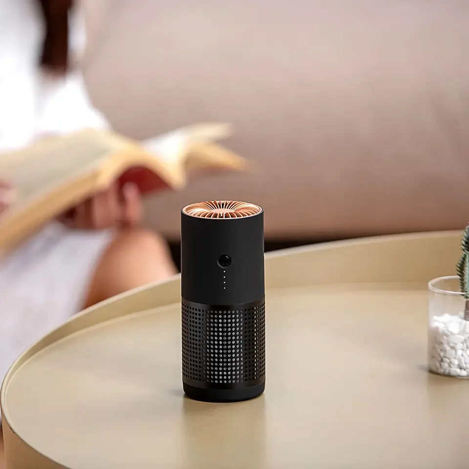 2023 New Mini Portable Car Air Purifier Dust Smoke Purifying