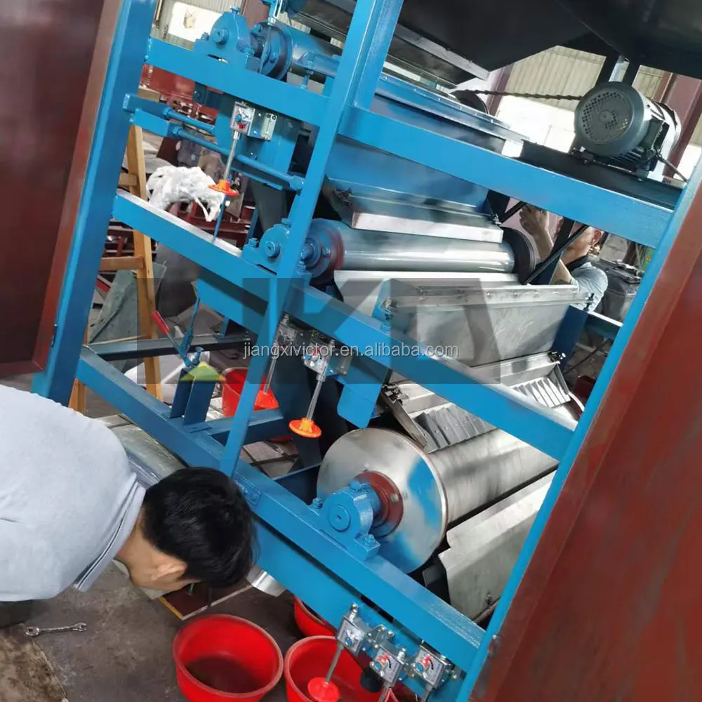 Nigeria Hot Selling Monazite ilmenite Separation Machine Two Three Rollers Magnetic Roller Separator for Iron Sand Separator