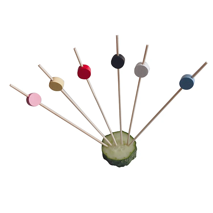 Disposable 100% Bamboo Cocktail Skewers Colorful Bamboo Sticks With Fruit