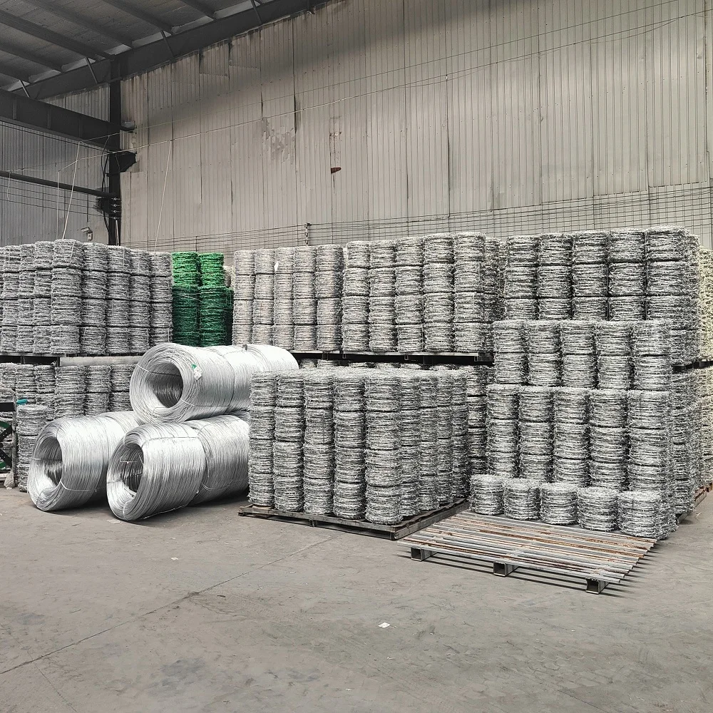 2022 High Quality 12.5 Gauge Rustproof Barbed Wire Price Per Roll Prison Barbed Wire Fencing For Sale