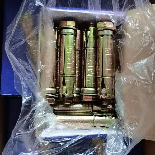 Factory Wholesale Sleeve Anchor Fix Shield Yellow Zinc Plated Expansion Bolt Concrete Anchor Bolt