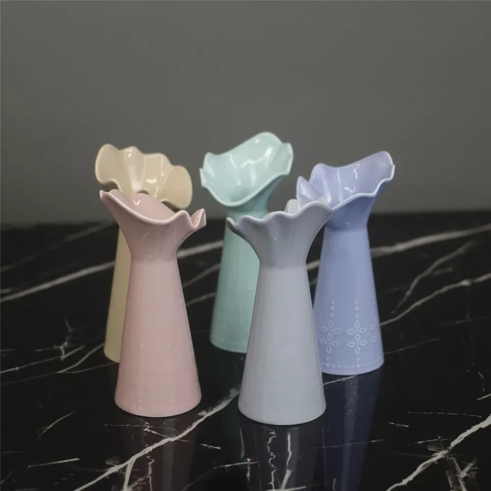 Ceramic Small Flower Vase Home Decoration Modern Decorative Vases For Home Hotel Wedding Garden