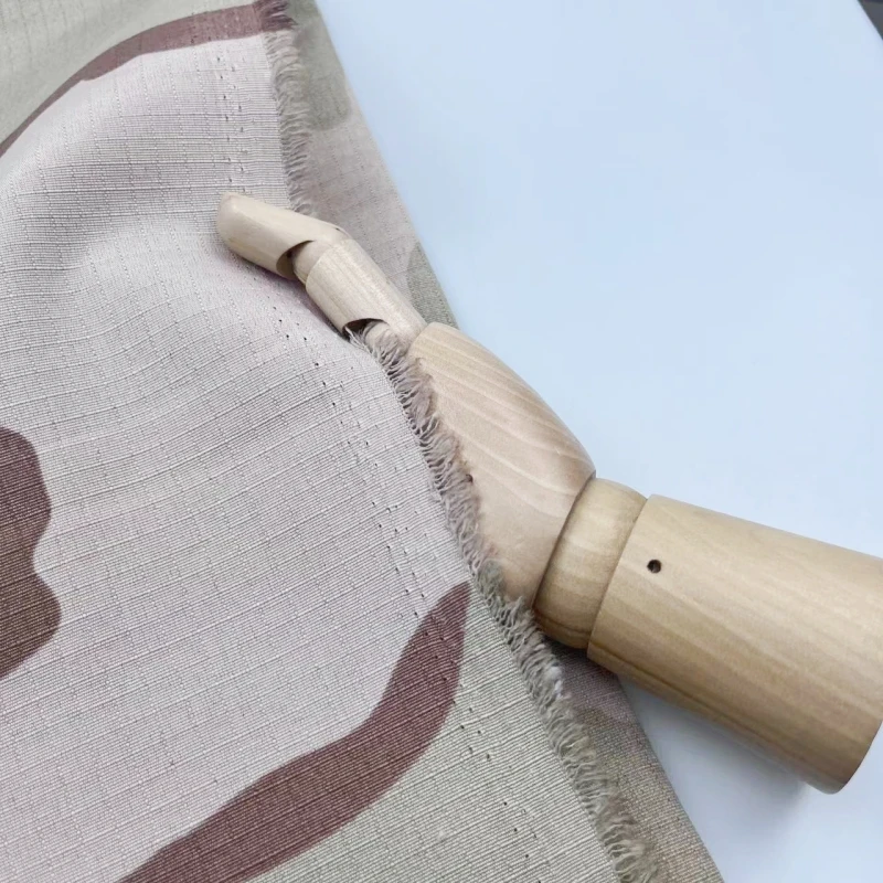 Textiles fabric manufacturer polyester cotton checked  pattern printed camouflage clothing rip-stop fabric 2800 water pressure