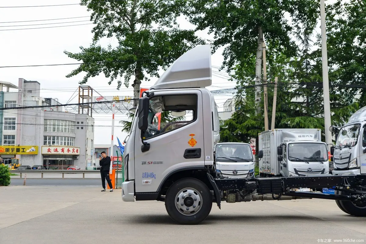 Прямые продажи с завода новый 163Hp Foton Aumark S1 4x2 3360 для легких грузовиков колесная база 4 14 м грузовой фургон дизельное топливо большой запас остался