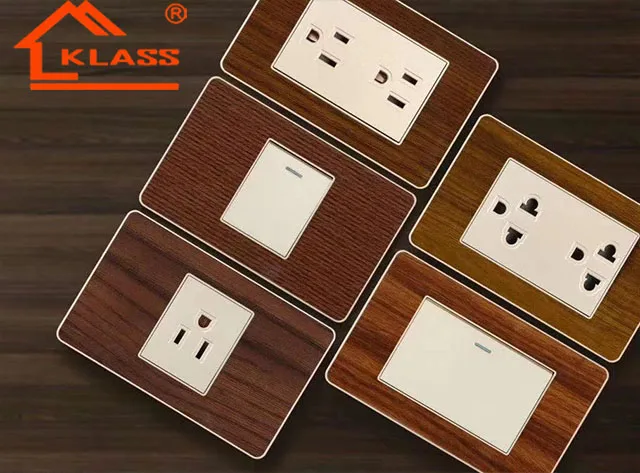 Good sells In Mexico wall outlet usb double socket  2.1A 5V