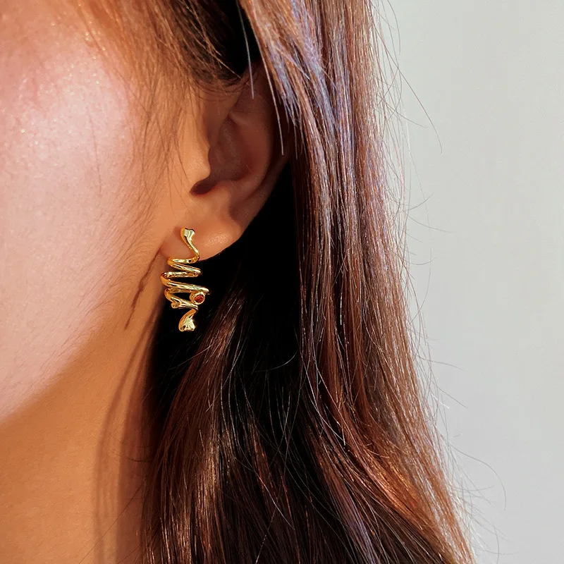 18K Gold Plated S925 Sterling Silver Geometric Curve Stud