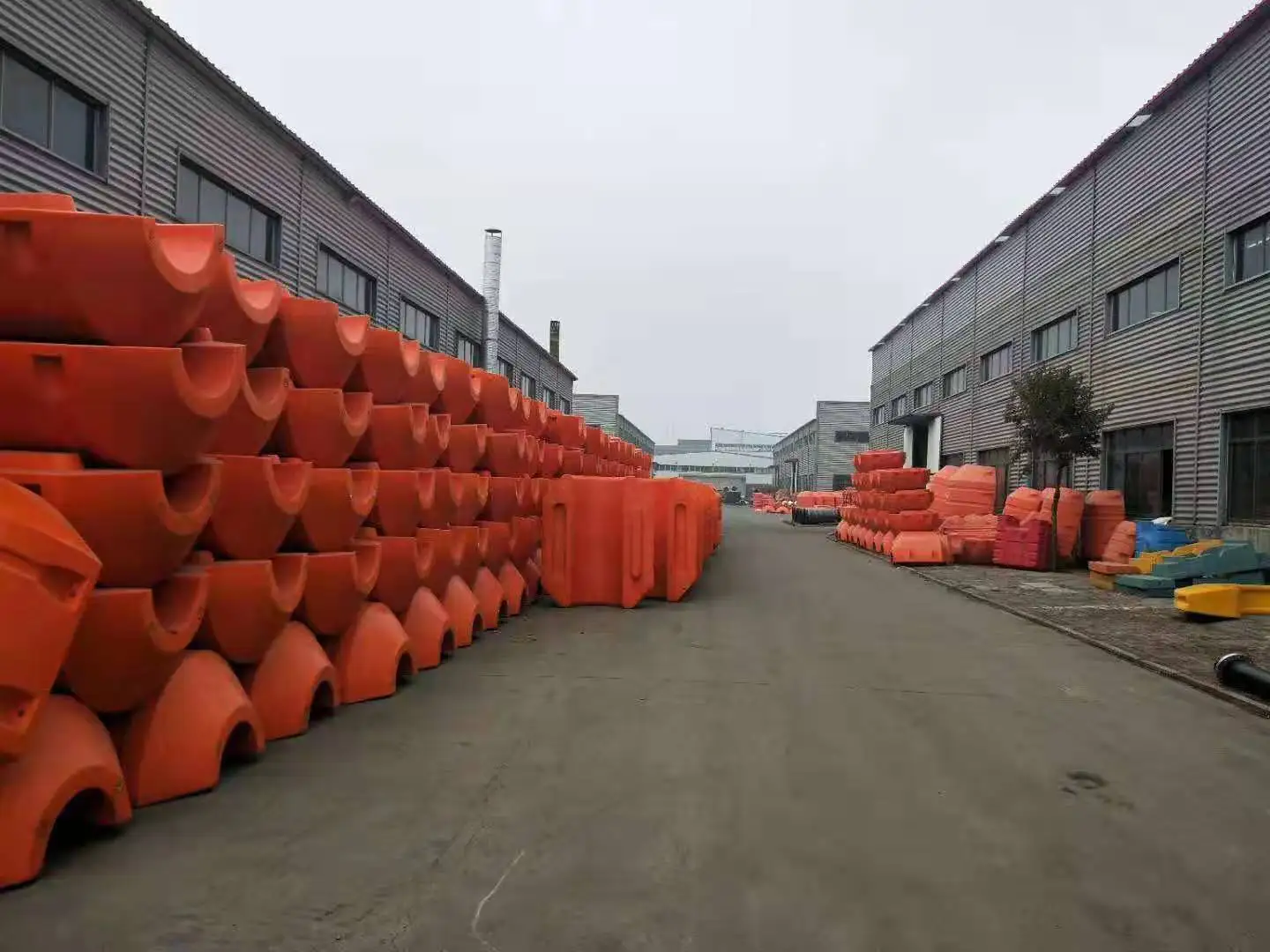 18inch Mdpe Dredging Pipe Floater Floats for Marine Oil Rubber Hose Floating