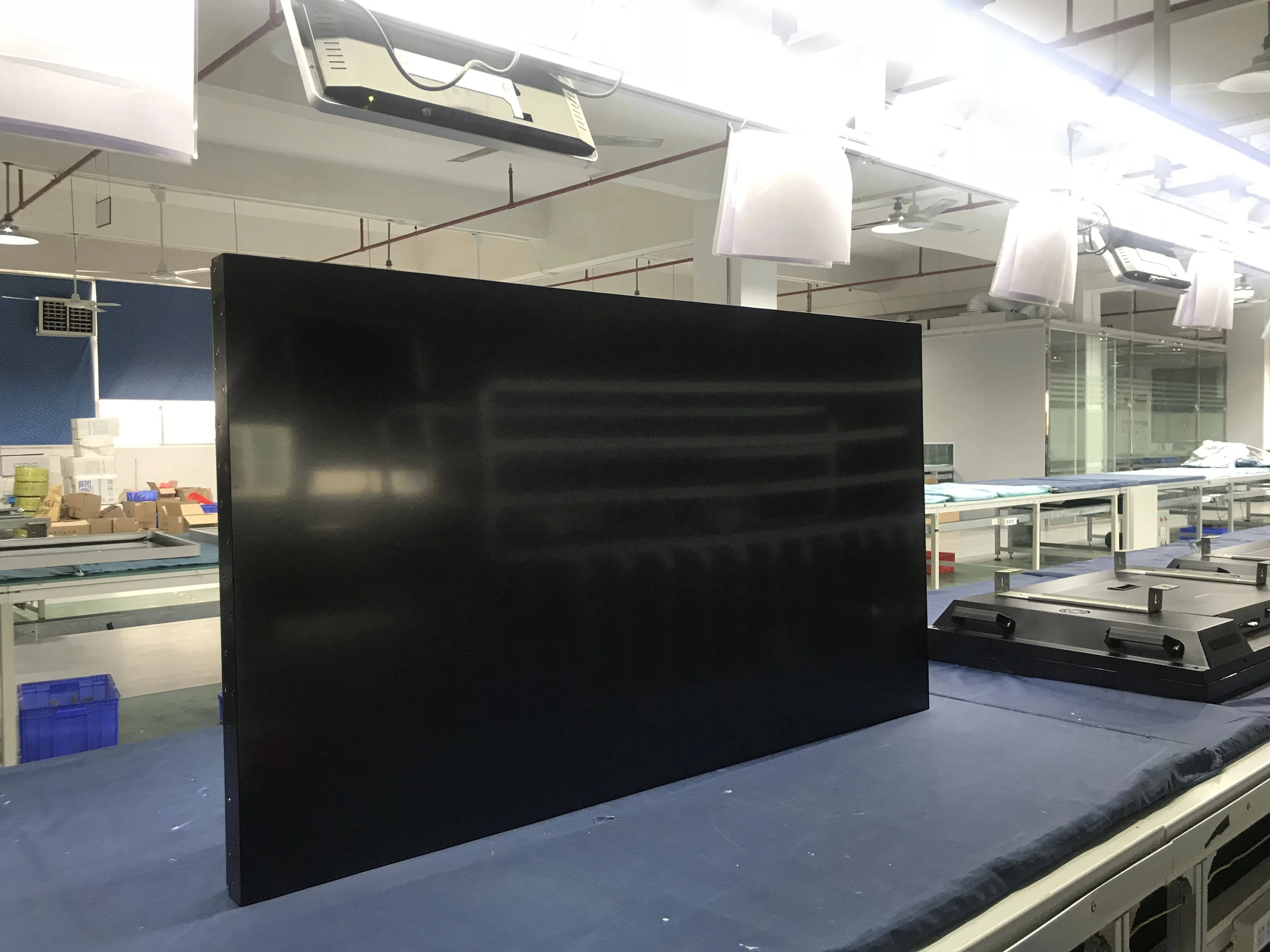 Лучшее качество 16:9 бесшовные 0 88mm/1 7mm/1 8mm 55 дюймов ЖК-видеостены с DP последовательного соединения