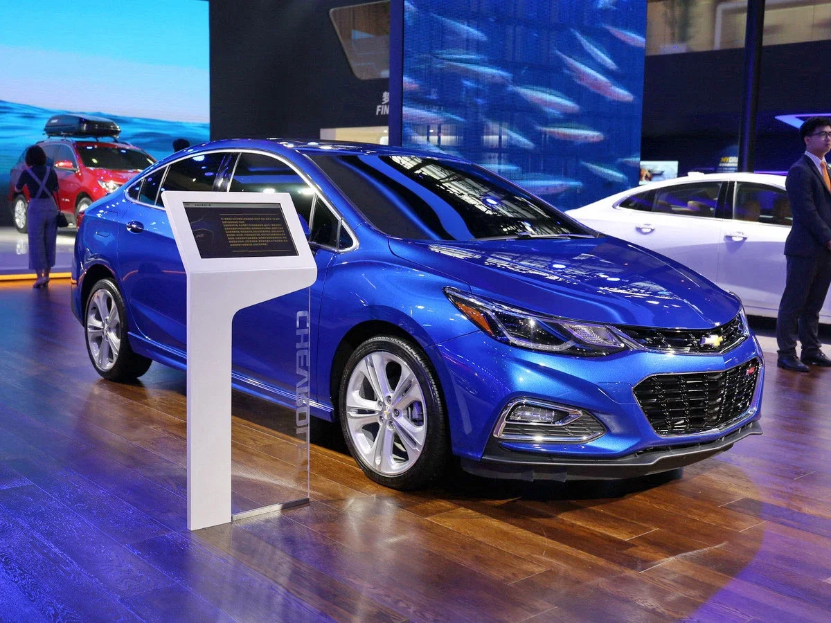Лидер продаж автомобиль б/у Chevro-Let Cruze седан автоматический бензиновый китайский Подержанный в наличии