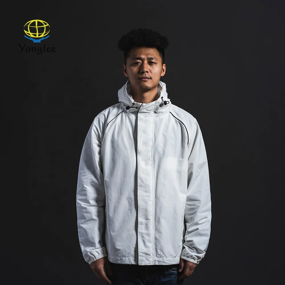 
Fashionable Custom Reflective Waterproof Mens Plus Size Jacket 