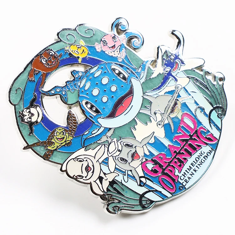 Металлический значок от производителя, блестящая эмалированная булавка, Большой значок из аниме эмали, индивидуальный логотип, цинковый сплав, значок и эмблема, печать, булавка для лацкана, подарок