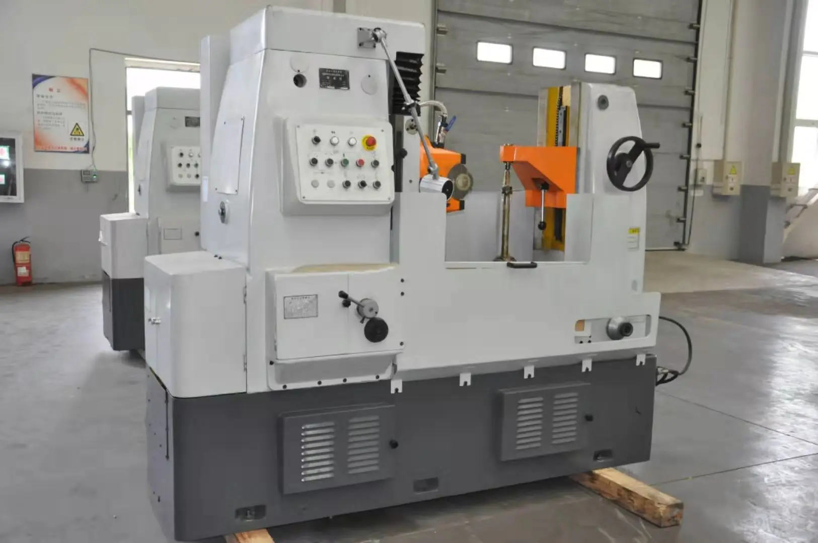 SMAC cnc automatic hobber Gear hobber cutter  Machine