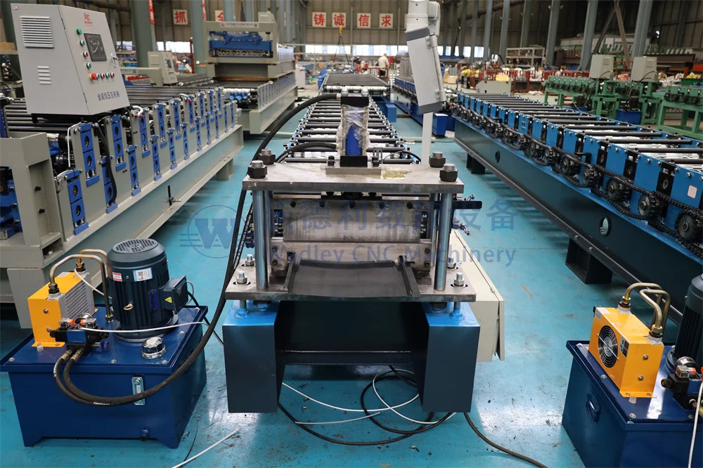 Full automatic clip lock snap lock tile making machine standing seam profile metal roofing roll forming machine