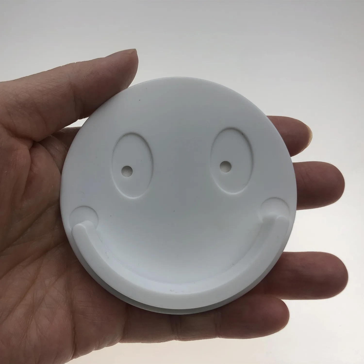 Curtain Rod Bracket Wall Shower Rod Mounting Retainer Non-Drilled Wall Mount Self-Adhesive Tape Screw Hook Hanging Clip