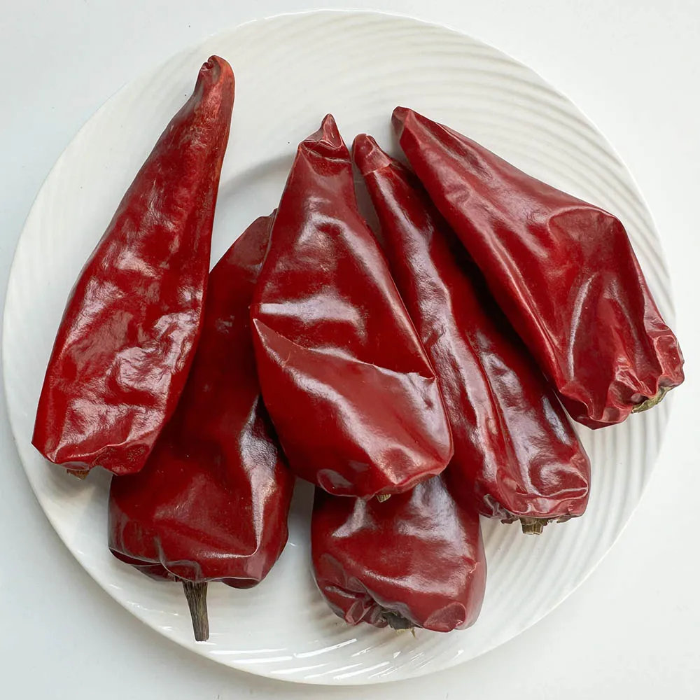 Retail and Wholesale Factory price China Spices Single Herbs Red Chilli Paprike Sweet Pepper Beijng Red Pepper fo Cook