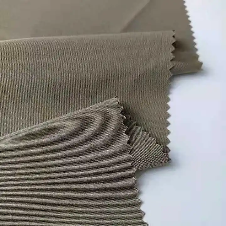 Горячая Распродажа приятная на ощупь 100% Полиэстеровая саржевая ткань для костюма