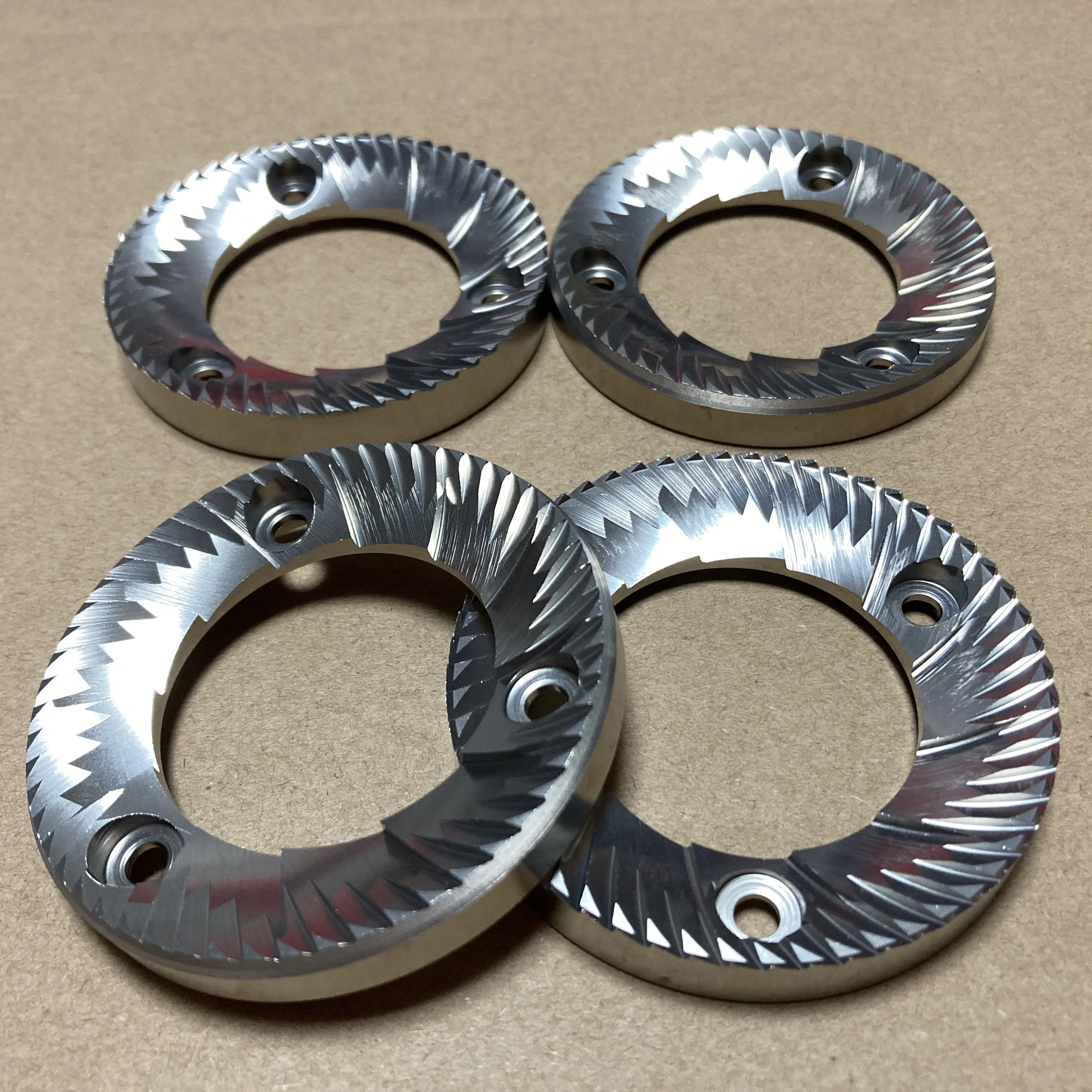 Коллег и стандартный дизайн Brew Точильщик Оригинальный Нержавеющая Сталь SUS420 64 мм с плоским носком brew набор для одного происхождения капельного кофемолки