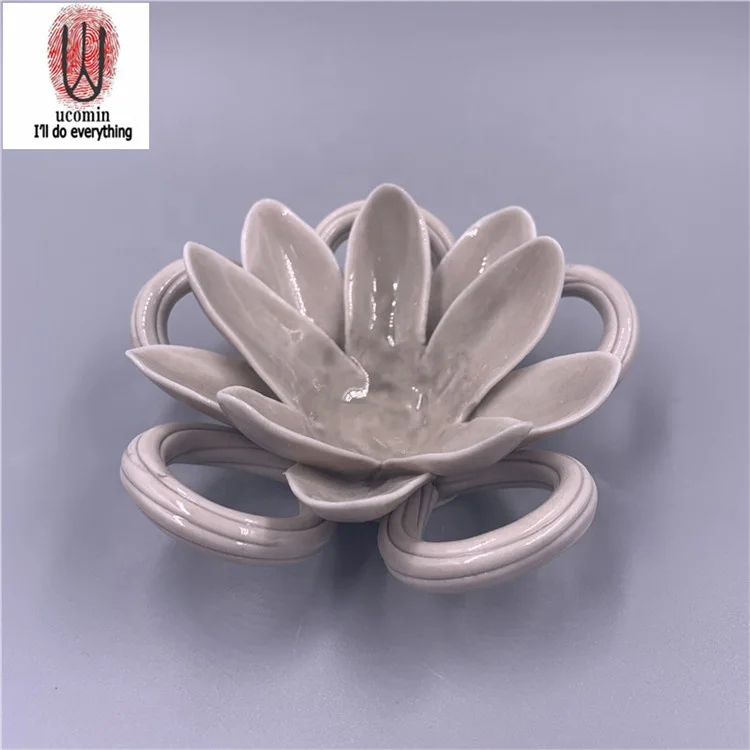 
BUY 2 GET 1 FREE Original New Amazon wedding table produced in Dehua candlestick 