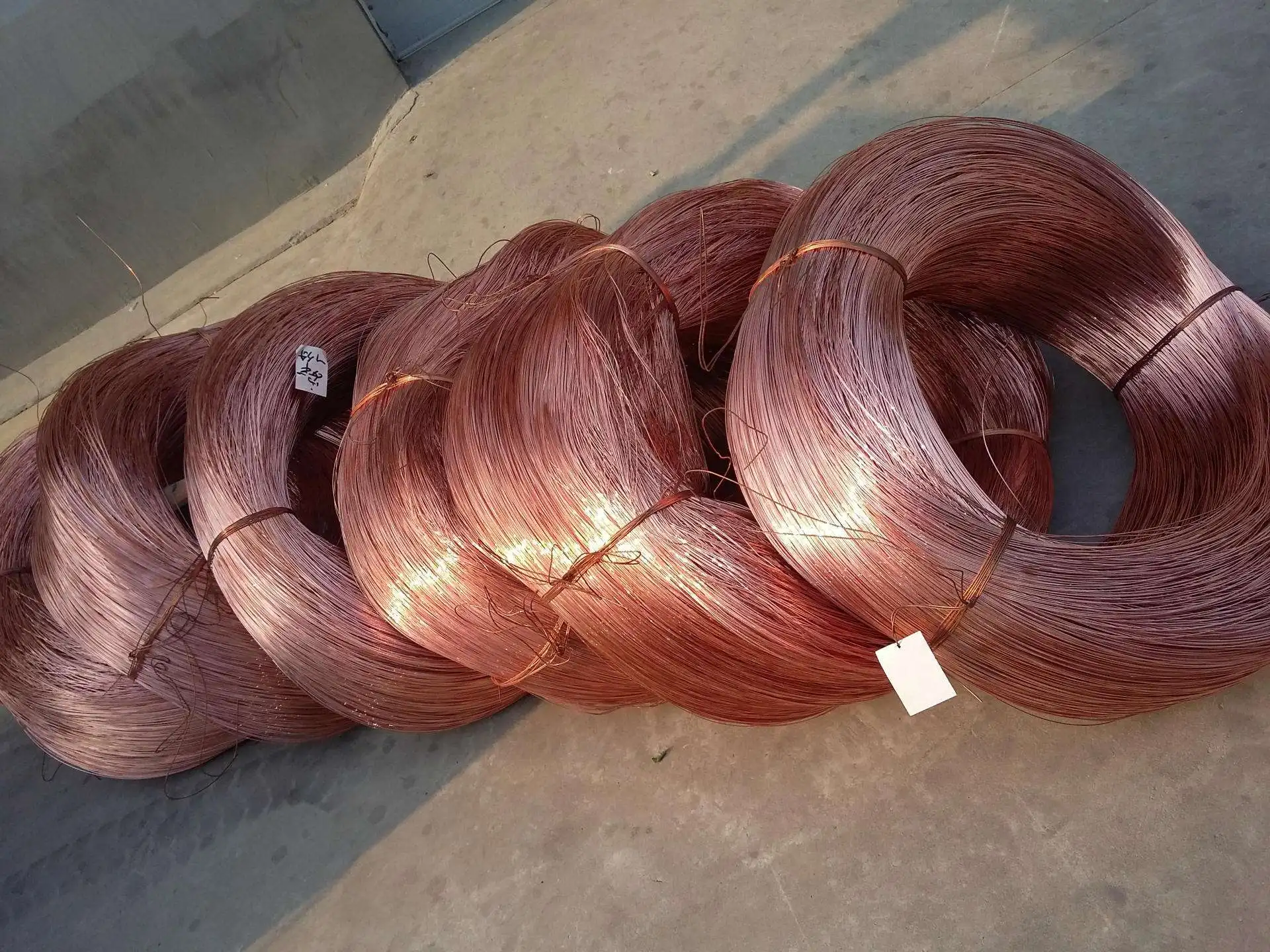 pure millbery copper copper scrap copper wire scraps 99.9%. for export